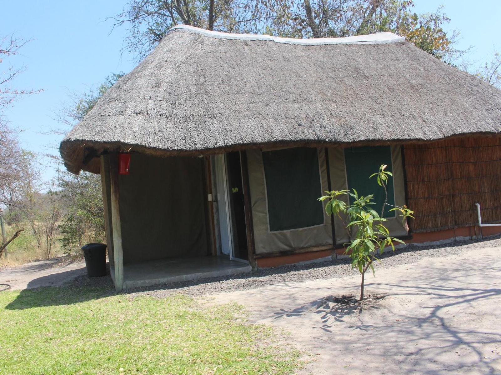 Kongola Mukolo Cabins & Camping מראה חיצוני תמונה